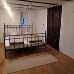 Haus Burg,