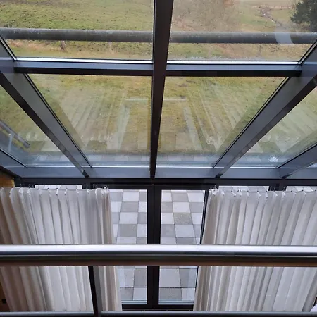 Haus Burg, * Bongard