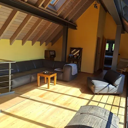 Haus Burg Holiday home Bongard