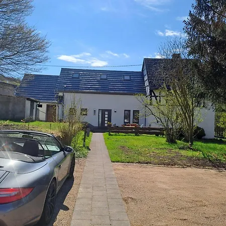 Feriehus Haus Burg, *